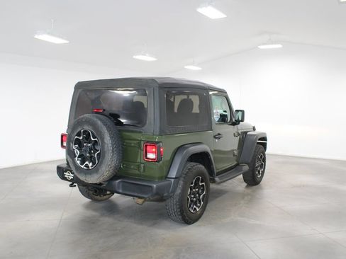Used 2021 Jeep Wrangler Sport AWD/4WD image 9