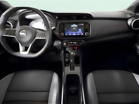 Used 2021 Nissan Kicks SR w/ SR Premium Package image 28