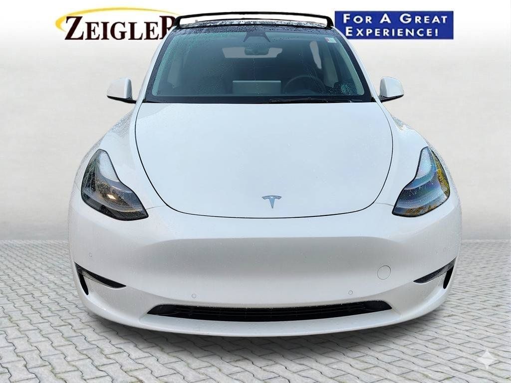 Used 2022 Tesla Model Y Performance AWD/4WD image 4