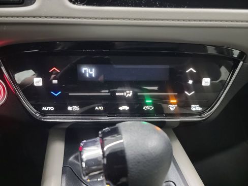 Certified 2022 Honda HR-V EX image 21