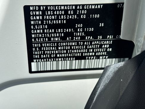 Used 2017 Volkswagen Tiguan S FWD image 34