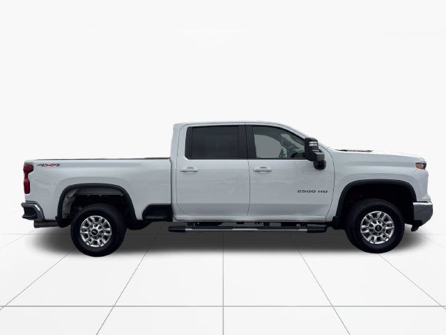 Used 2025 Chevrolet Silverado 2500 LT w/ Convenience Package AWD/4WD image 7
