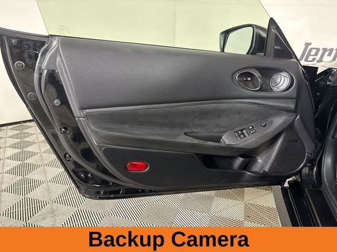Used 2024 Nissan Z Performance w/ Floor Mat Package RWD image 8