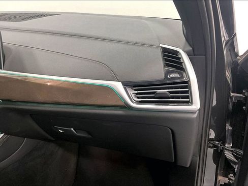 Used 2023 BMW X5 xDrive40i w/ Premium Package image 16