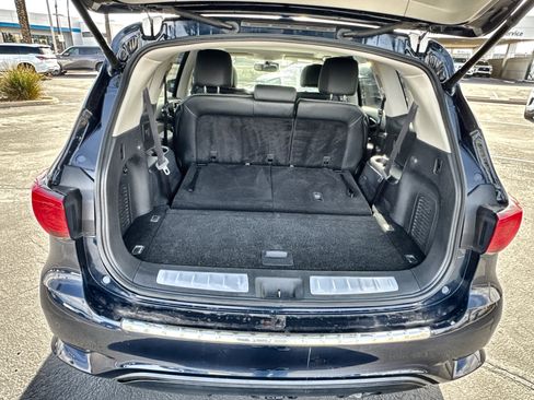 Used 2019 INFINITI QX60 Luxe w/ Essential Package image 27