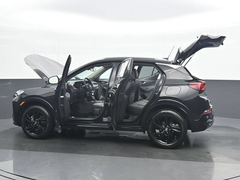 Used 2024 Buick Encore GX Sport Touring AWD/4WD image 37