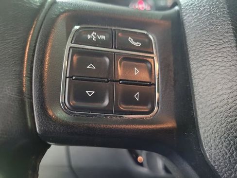 Used 2018 RAM 1500 Big Horn image 37