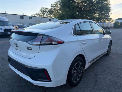 Used 2020 Hyundai Ioniq Limited FWD image 6