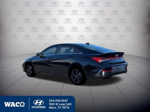 New 2026 Hyundai Elantra SEL Sport image 4