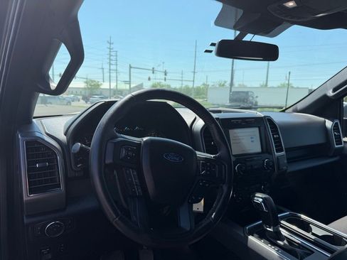 Used 2019 Ford F150 XLT w/ Equipment Group 302A Luxury AWD/4WD image 11