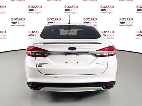 Used 2018 Ford Fusion Titanium image 7