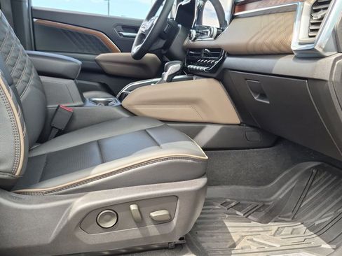 Certified 2023 GMC Canyon Denali AWD/4WD image 29