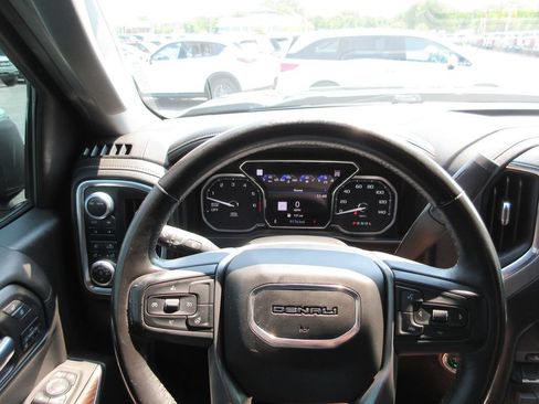Used 2021 GMC Sierra 1500 Denali AWD/4WD image 37