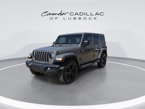 Used 2021 Jeep Wrangler Unlimited Sahara AWD/4WD image 3