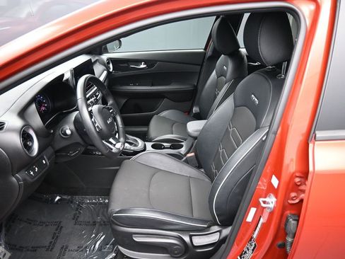 Certified 2023 Kia Forte GT-Line image 18