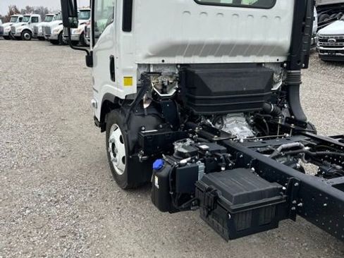 New 2025 Chevrolet Low Cab Forward 5500 XD RWD image 8