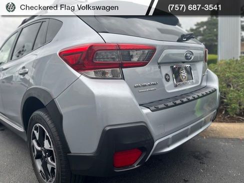 Used 2020 Subaru Crosstrek 2.0i Premium w/ Moonroof Package 2 AWD/4WD image 13