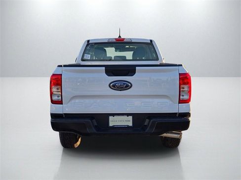 Used 2024 Ford Ranger XL image 5