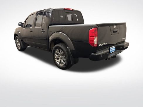 Used 2020 Nissan Frontier SV image 7