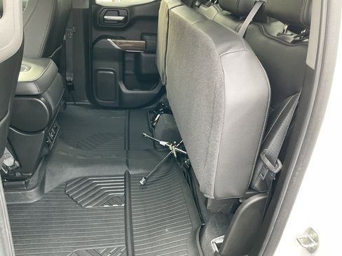 Used 2020 Chevrolet Silverado 1500 LT w/ All-Star Edition image 35