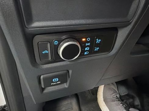Used 2024 Ford F150 XL RWD image 22