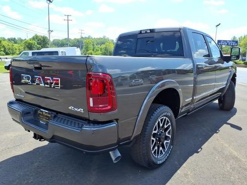 New 2026 RAM 2500 Limited AWD/4WD image 3