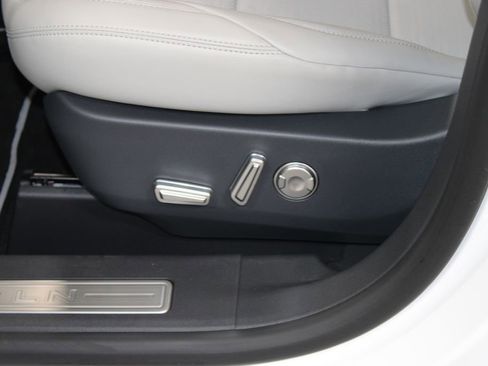 New 2026 Lincoln Nautilus Reserve image 20