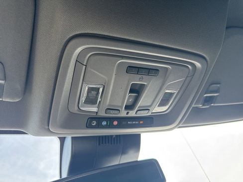 Used 2024 GMC Sierra 1500 SLT w/ SLT Premium Plus Package image 15