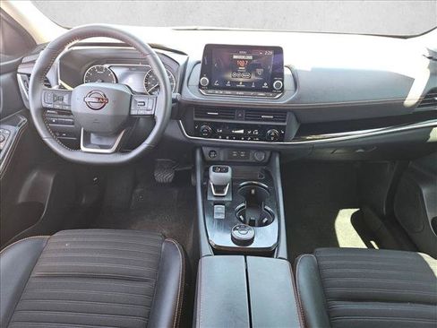 Certified 2025 Nissan Rogue SV AWD/4WD image 21