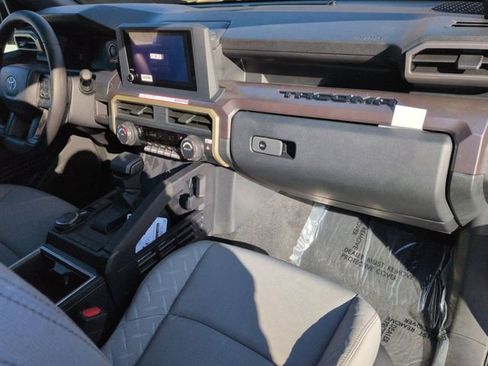 New 2026 Toyota Tacoma SR5 image 28