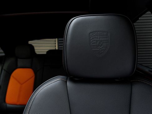 New 2026 Porsche Macan GTS AWD/4WD image 15