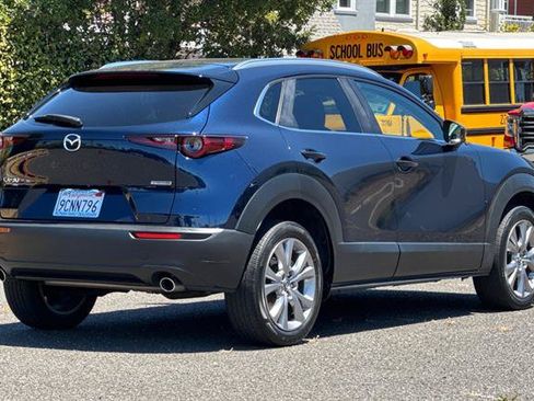 Used 2022 MAZDA CX-30 AWD 2.5 S w/ Select Package image 3