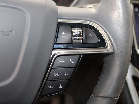 Used 2019 Lincoln Nautilus Reserve FWD image 24