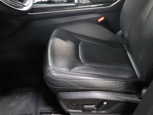 Used 2021 Audi Q8 Premium Plus w/ Premium Plus Package image 10