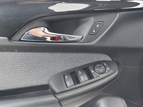 Used 2025 Chevrolet TrailBlazer LT w/ Driver Confidence Package image 19