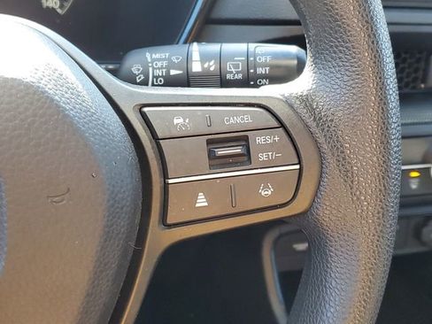 Certified 2023 Honda CR-V EX image 16