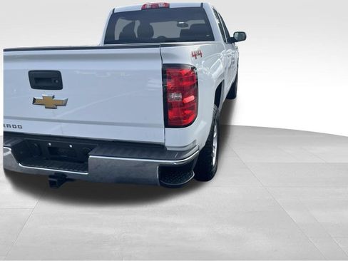 Used 2019 Chevrolet Silverado 1500 LT AWD/4WD image 21
