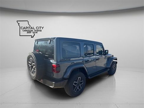 New 2026 Jeep Wrangler Sahara image 9