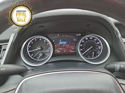 Used 2022 Toyota Camry LE image 35