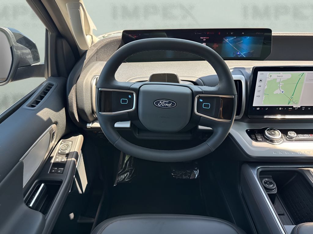 Used 2025 Ford Expedition Active AWD/4WD image 27