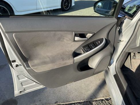 Used 2011 Toyota Prius Two FWD image 10