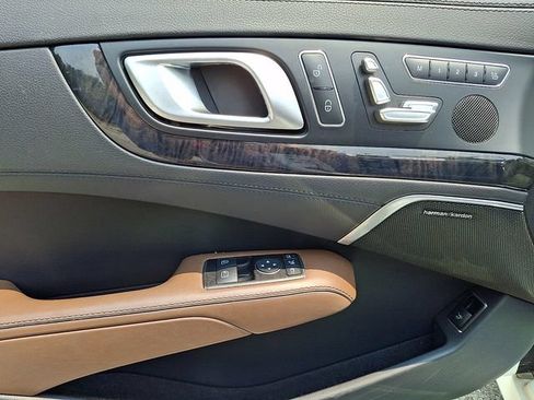 Used 2016 Mercedes-Benz SL 400 image 12