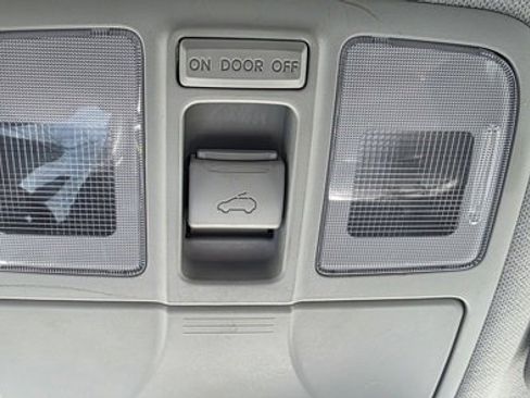 Used 2013 Hyundai Tucson Limited w/ Premium Pkg image 23