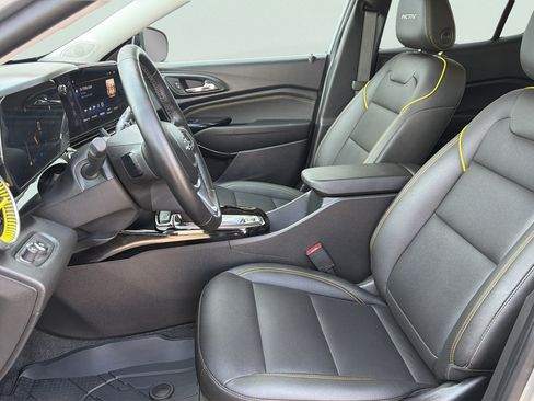 Used 2026 Chevrolet Trax ACTIV w/ Driver Confidence Package FWD image 10