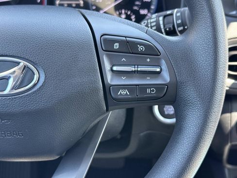 Certified 2023 Hyundai Kona SEL AWD/4WD image 9