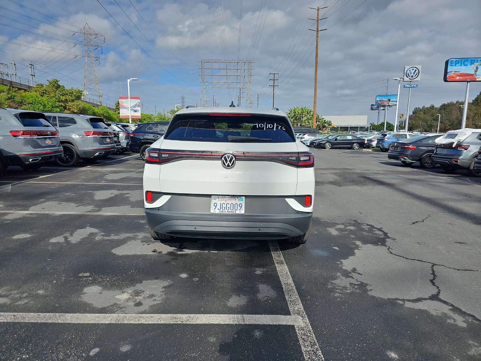 Used 2023 Volkswagen ID.4 Pro RWD image 6