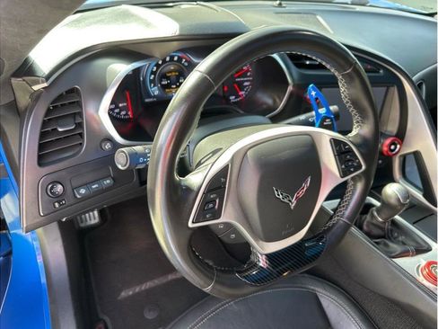 Used 2016 Chevrolet Corvette Stingray Coupe w/ 3LT Preferred Equipment Group RWD image 17