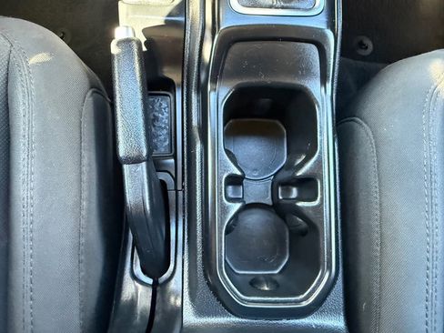 Used 2022 Jeep Gladiator Sport image 25