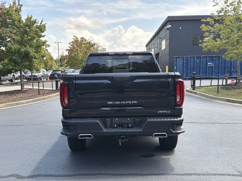 Used 2023 GMC Sierra 1500 AT4 w/ AT4 Premium Package AWD/4WD image 13