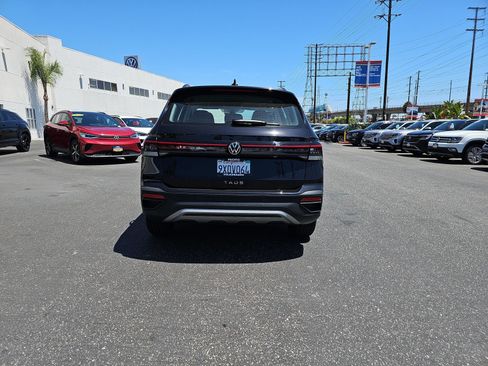 Used 2026 Volkswagen Taos S FWD image 6